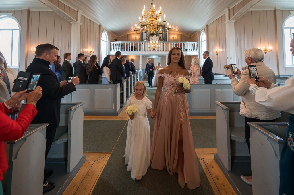 Forlover og brudepike.